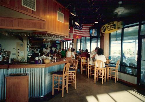 commercial-architecture-pensacola-beach-florida-chans-gulfside-04