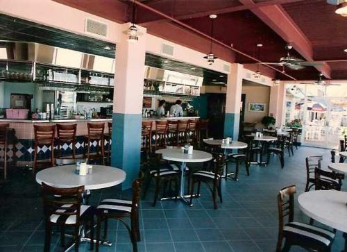 commercial-architecture-pensacola-beach-florida-jubilee-05