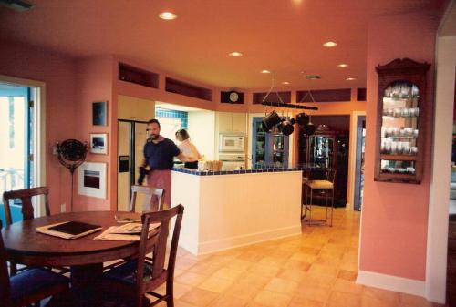 residential-architecture-ono-island-alabama-wall-house-08