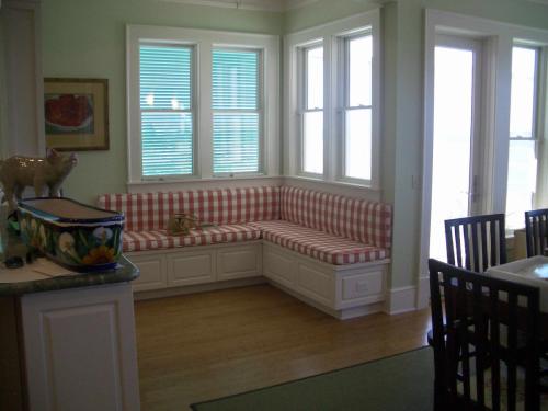 residential-architecture-pensacola-beach-florida-lamar-house-03